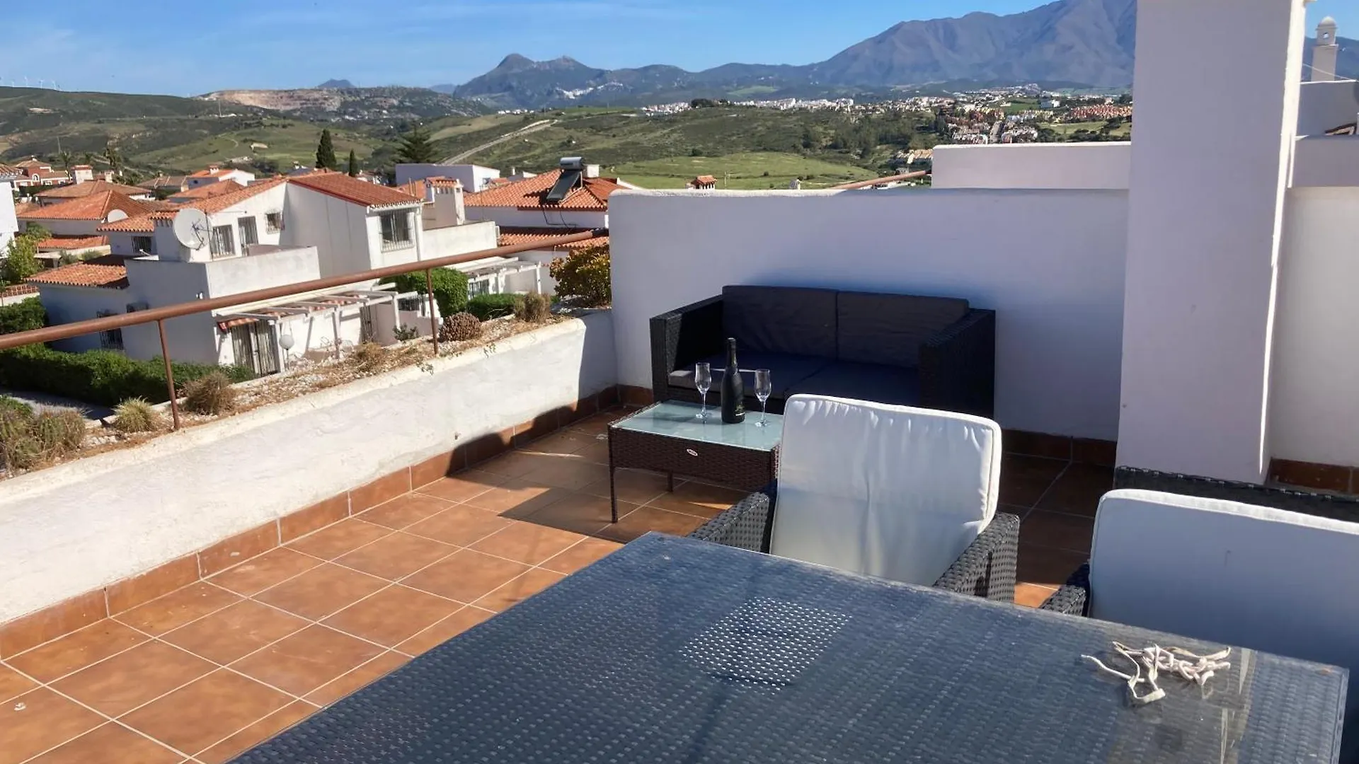 Superbe Duplex + Rooftop , 3 Terrasses Castillo de Sabinillas Spain